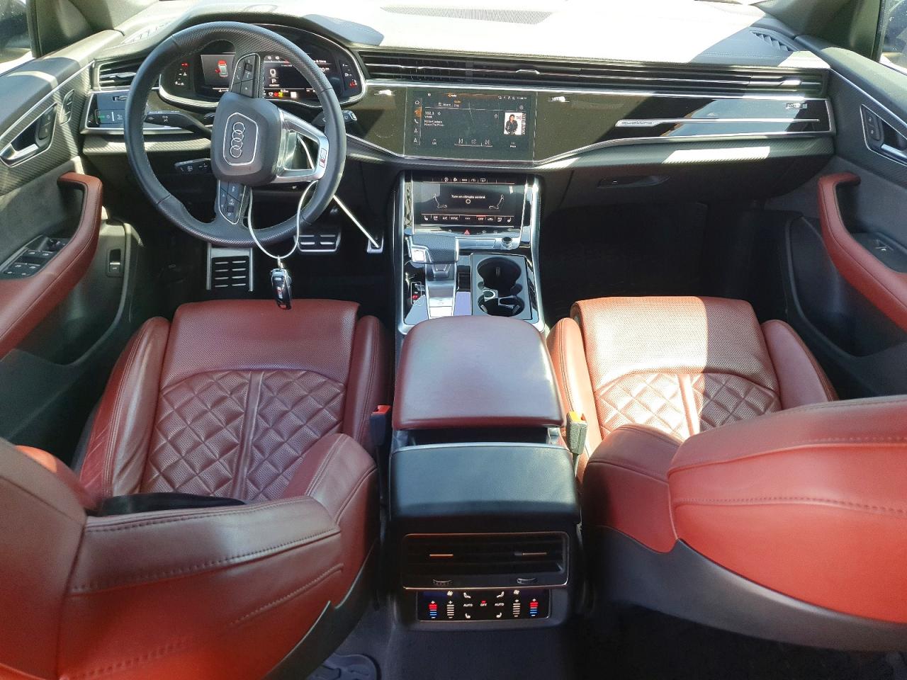 Audi Sq Premium Plus