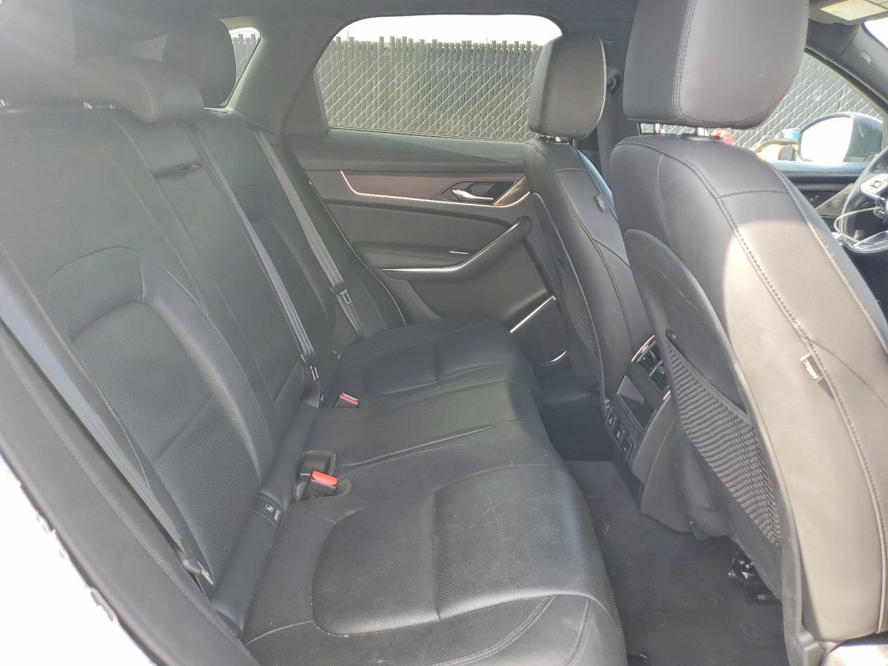Jaguar F-PACE S