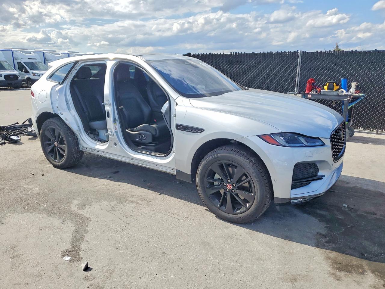 Jaguar F-PACE S