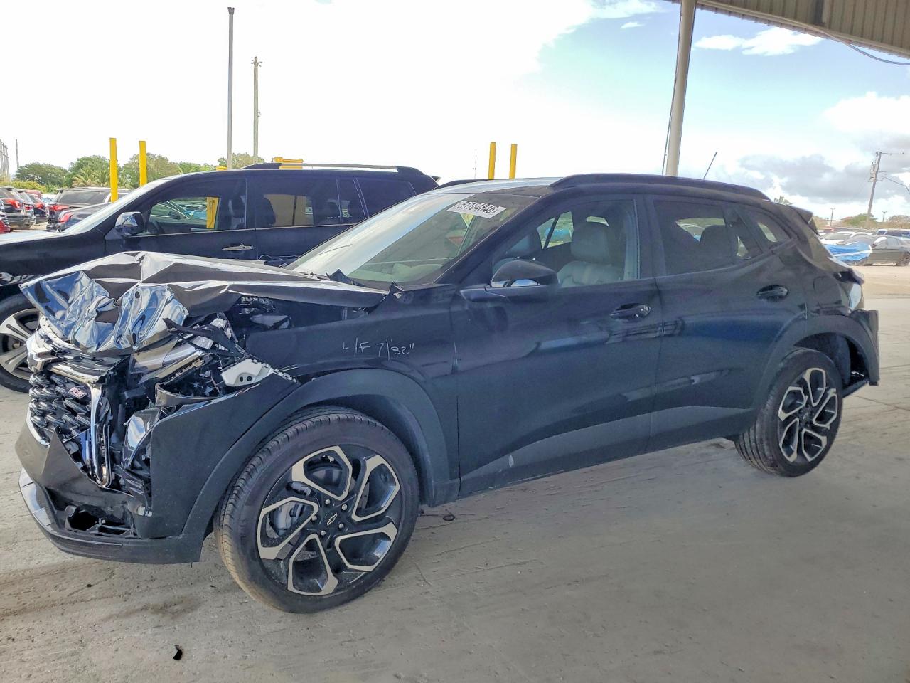 Salvage Chevrolet Trax Image
