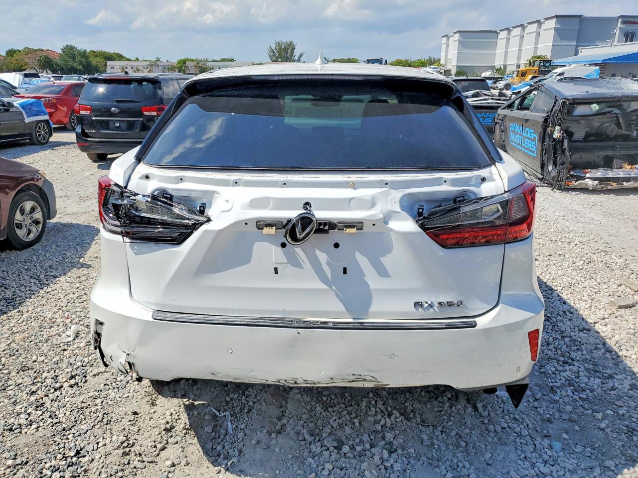 Lexus RX Base