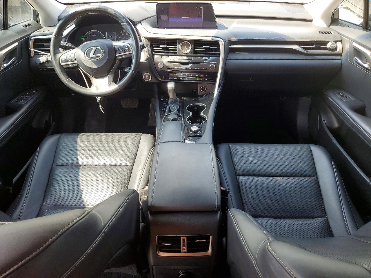 Lexus RX Base