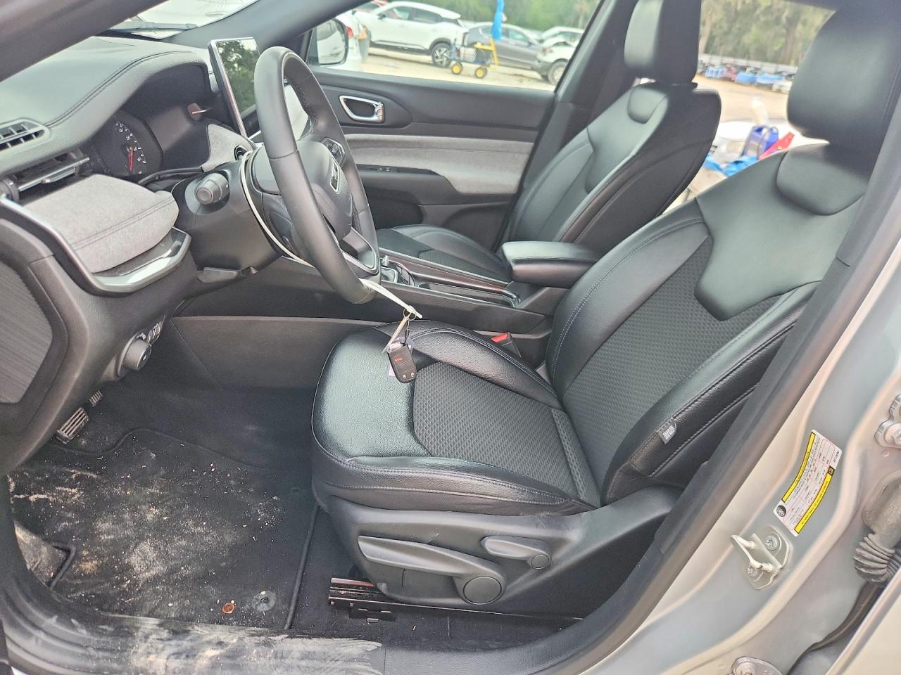 Jeep Compass Latitude