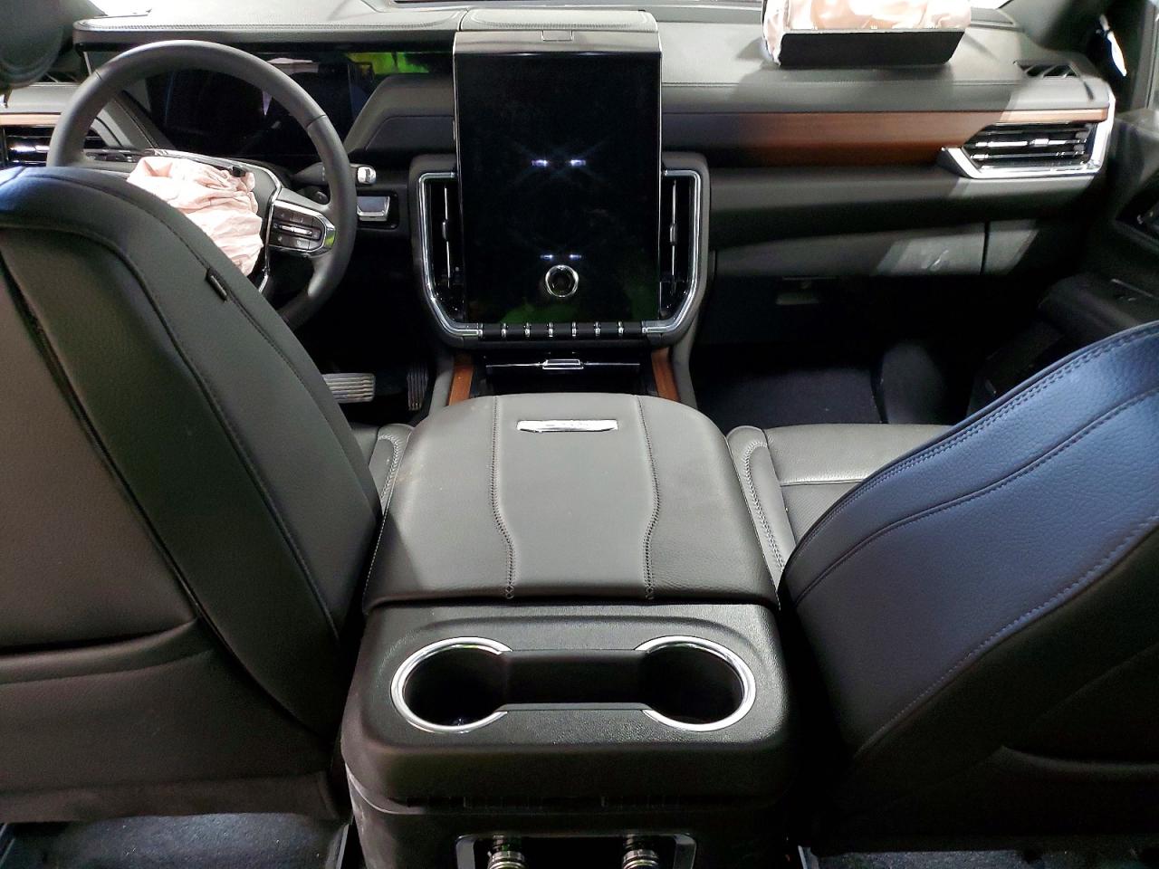 GMC Yukon Denali