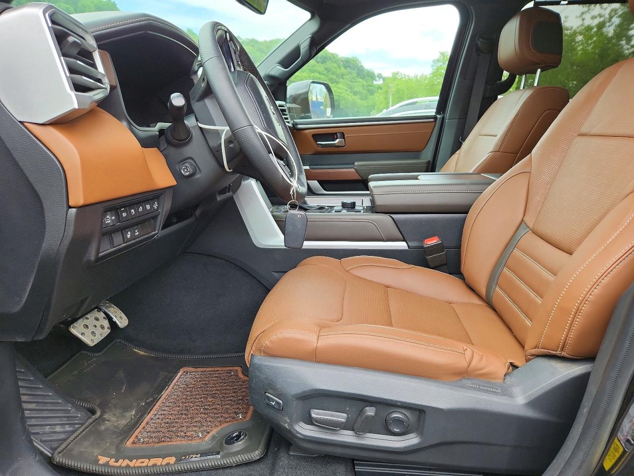 Toyota Tundra 1794 Edition Hv