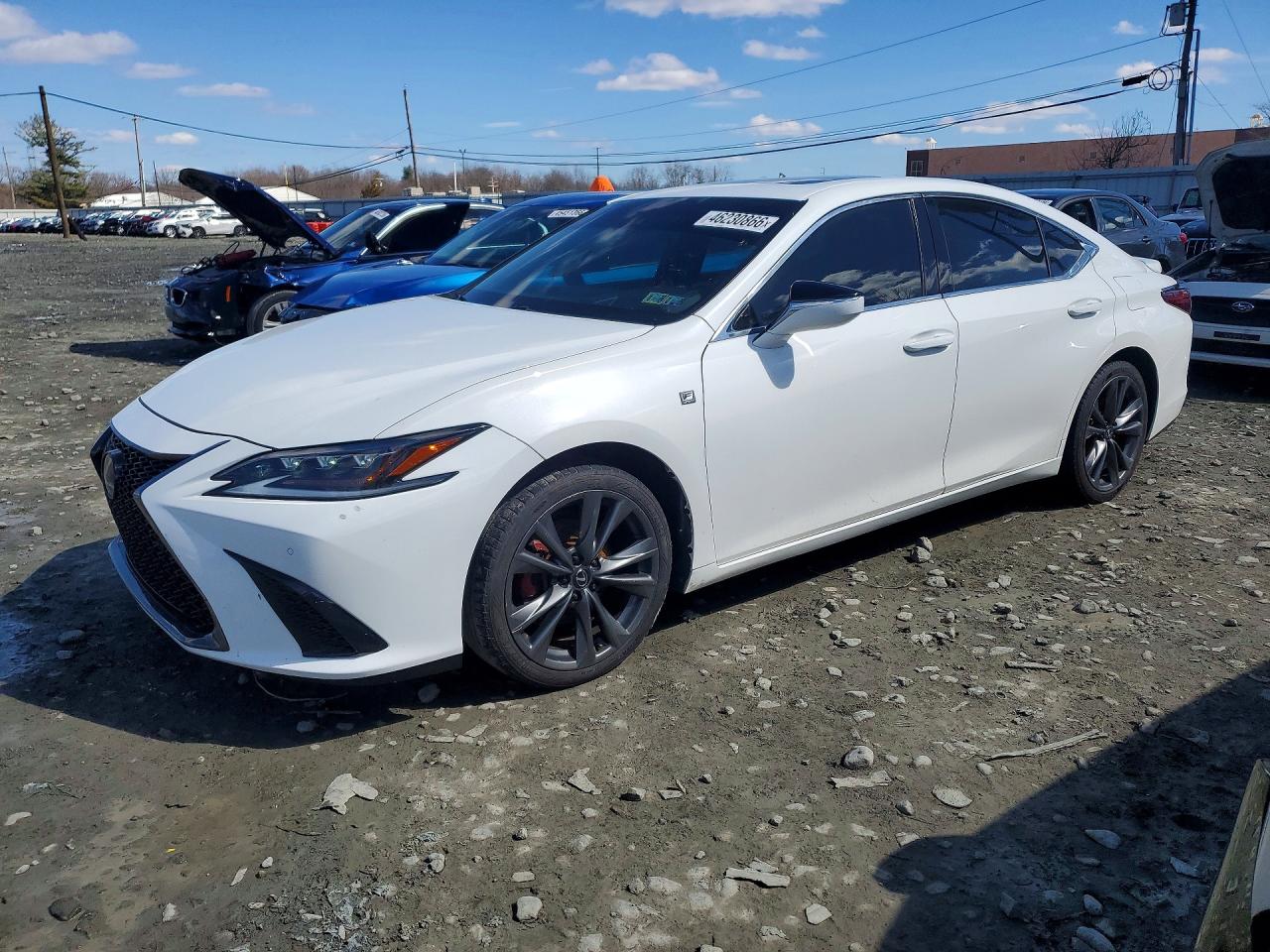 2019 Lexus Es 58ABZ1B12KU******