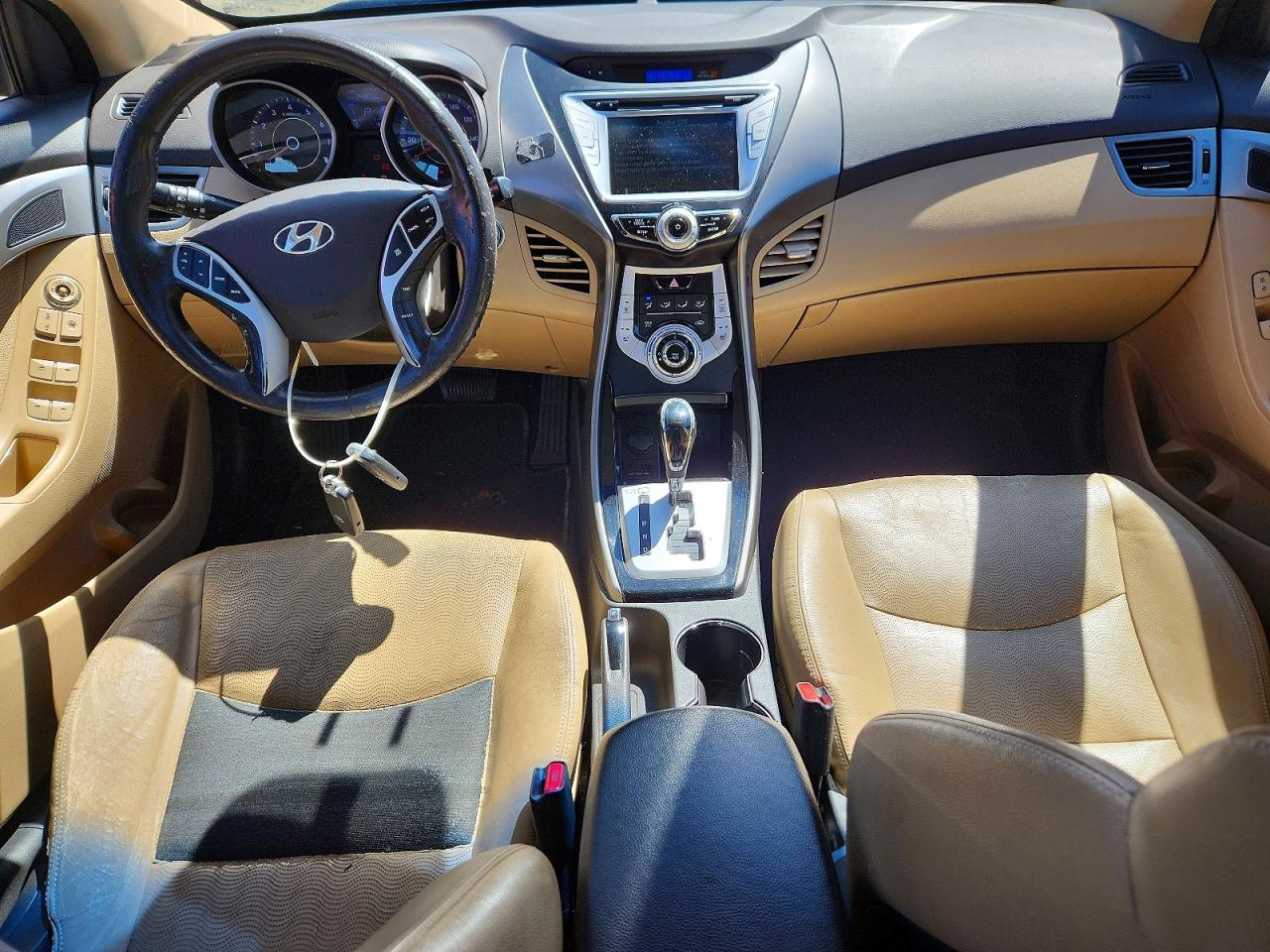 Hyundai ELANTRA Limited