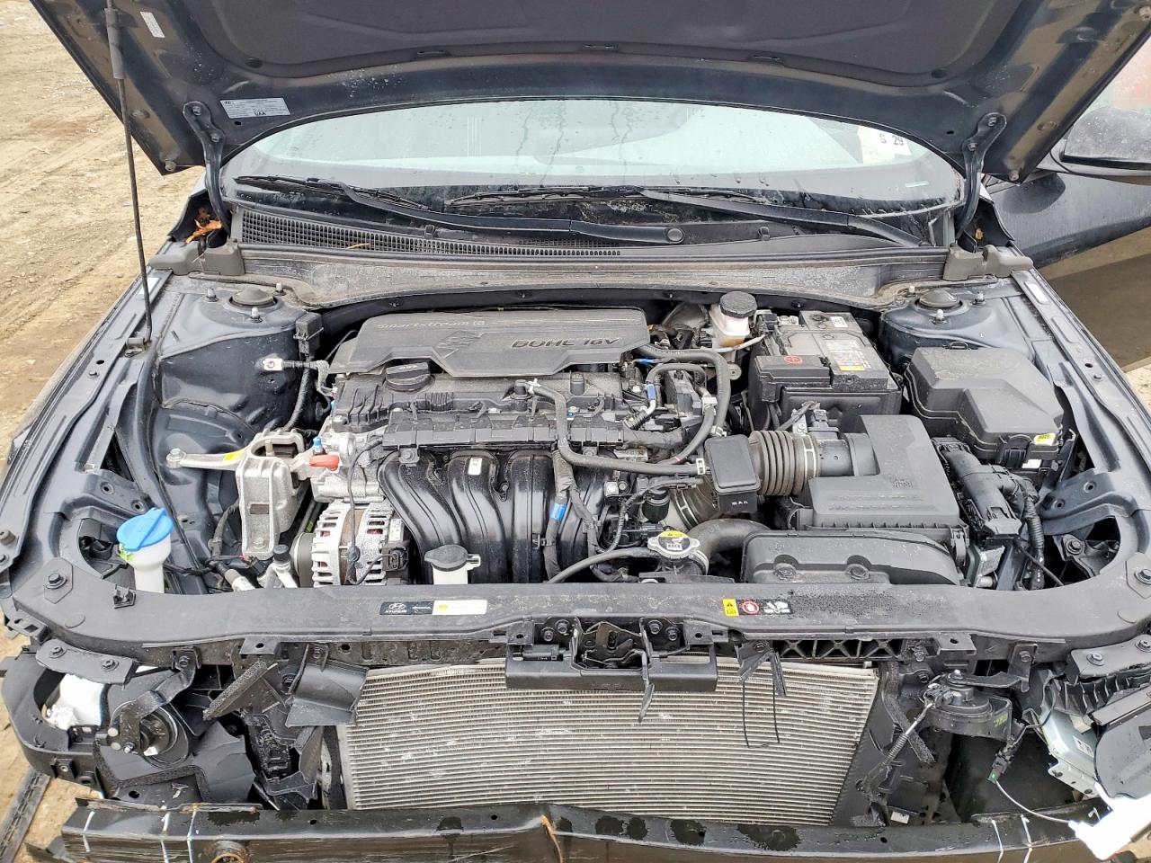 Hyundai ELANTRA Sel