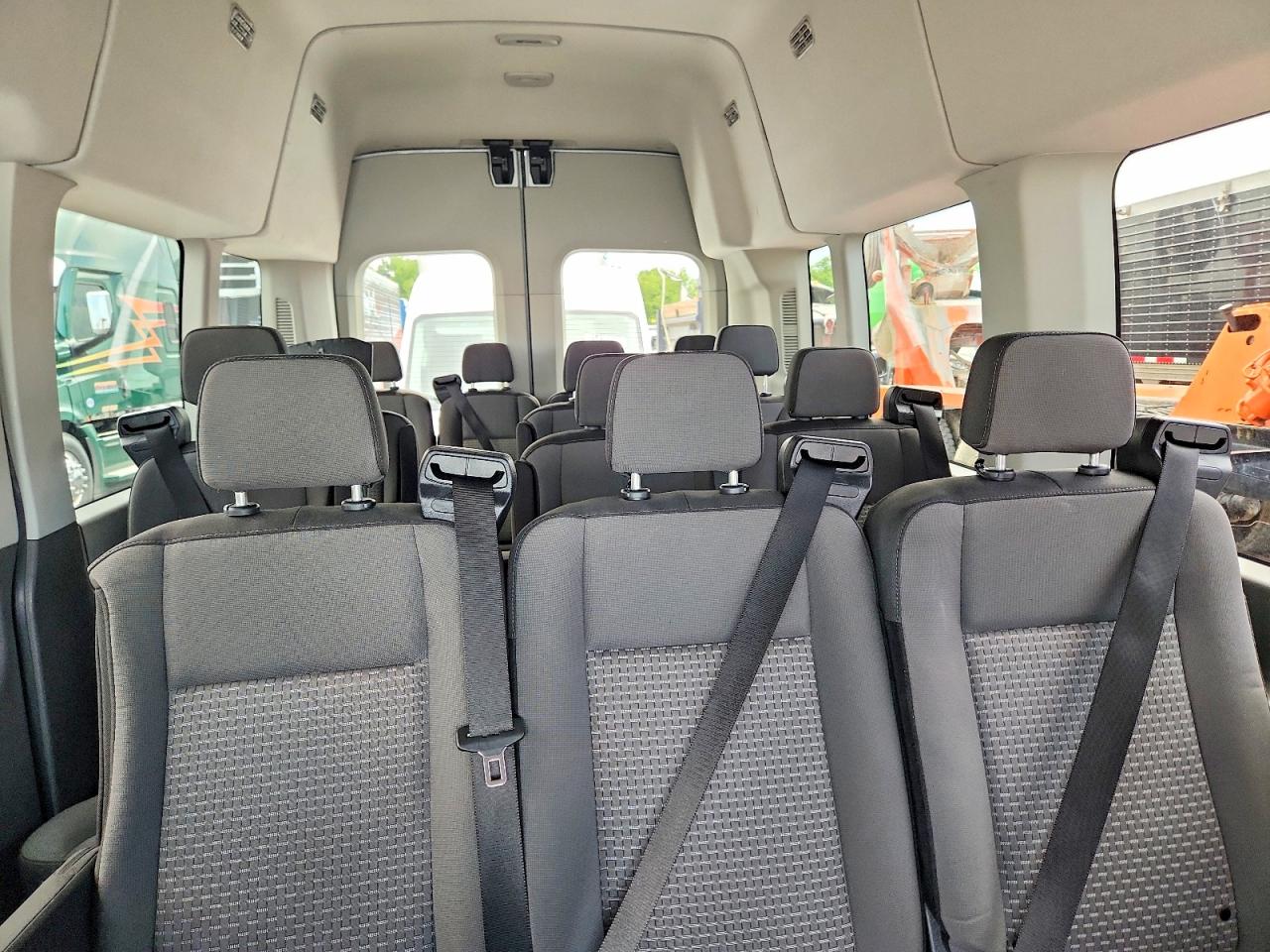 Ford Transit T-350