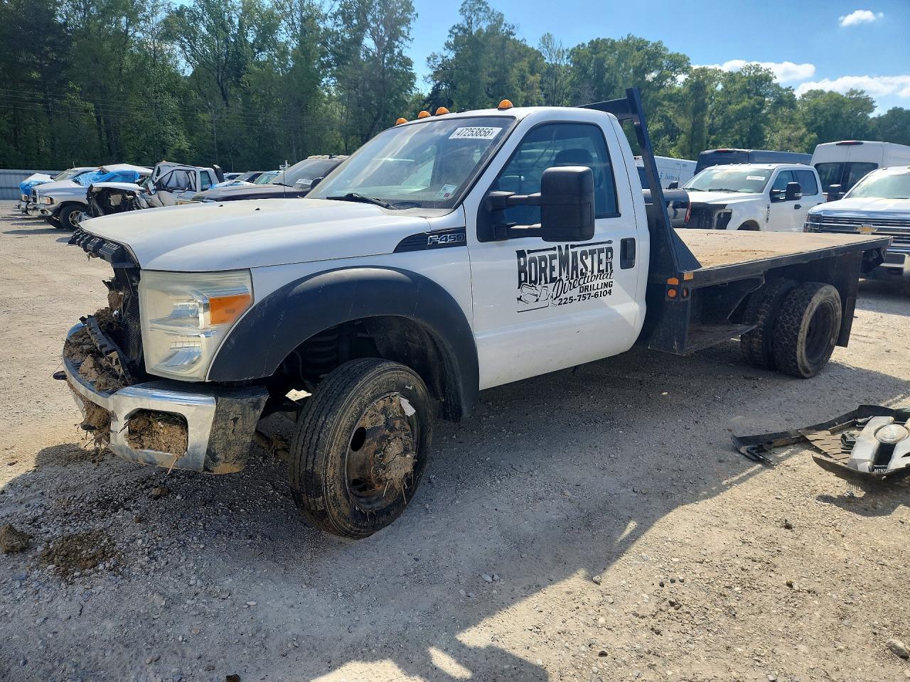 Salvage Ford F-450 Image