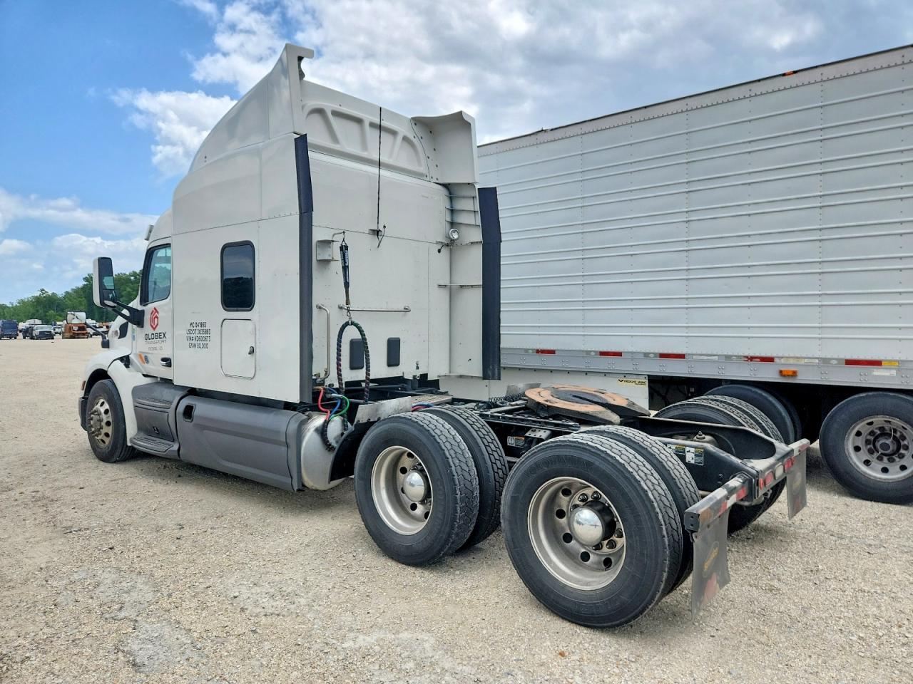 Peterbilt 579