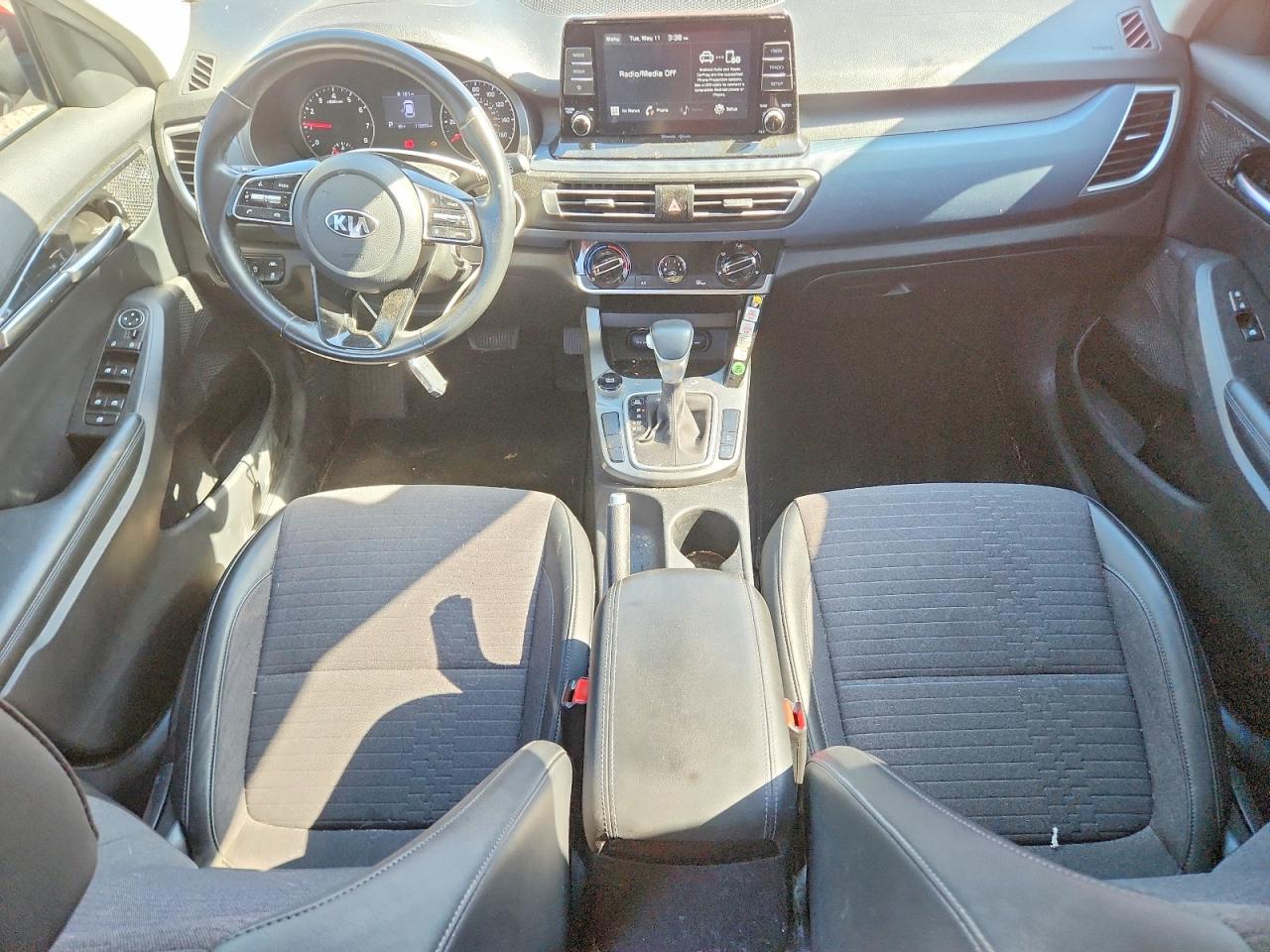 Kia Seltos S
