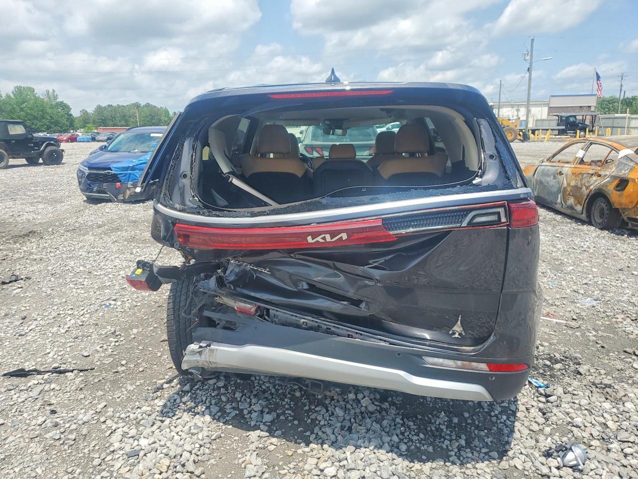 Kia Carnival Lx