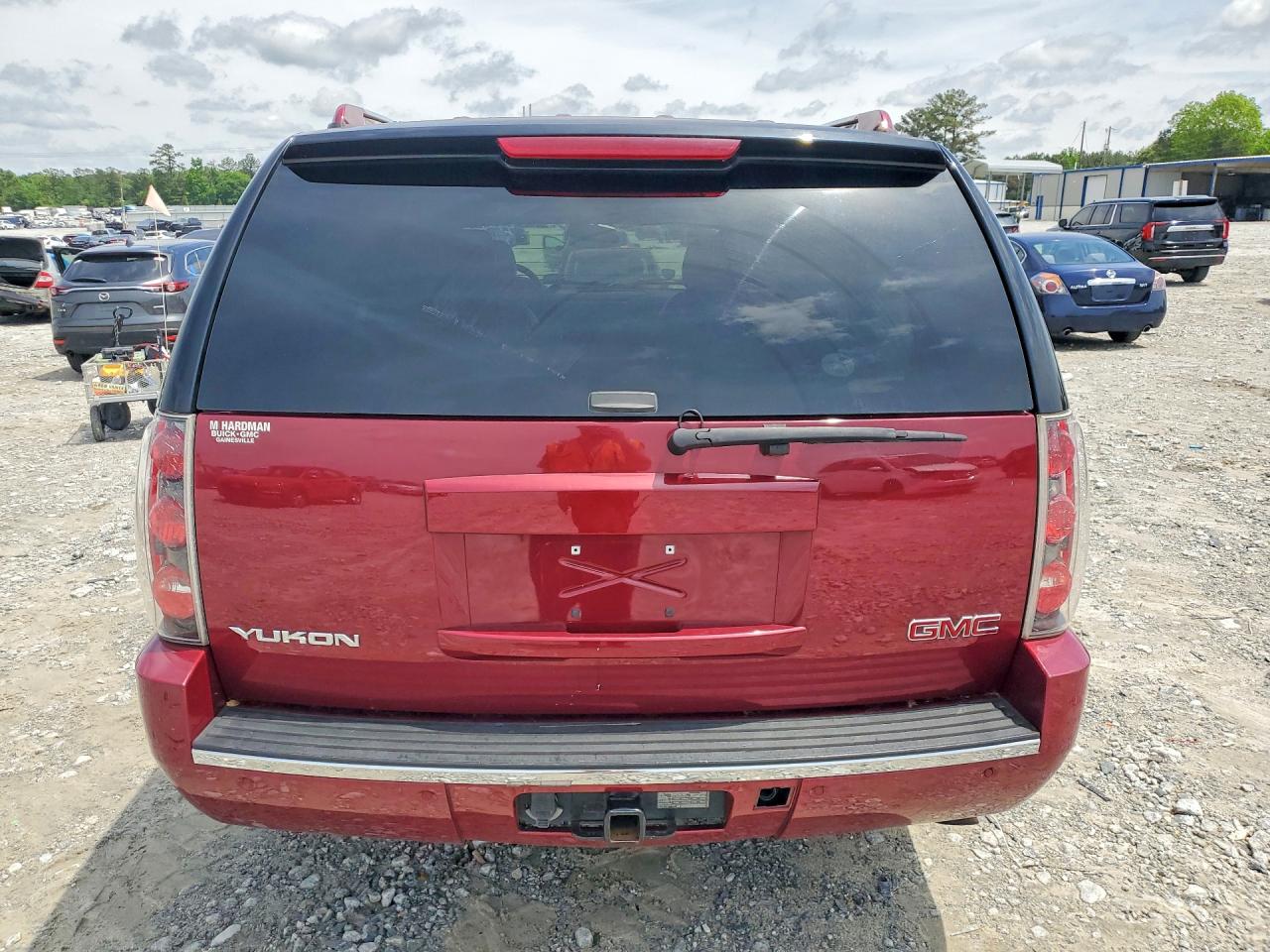 GMC Yukon Denali