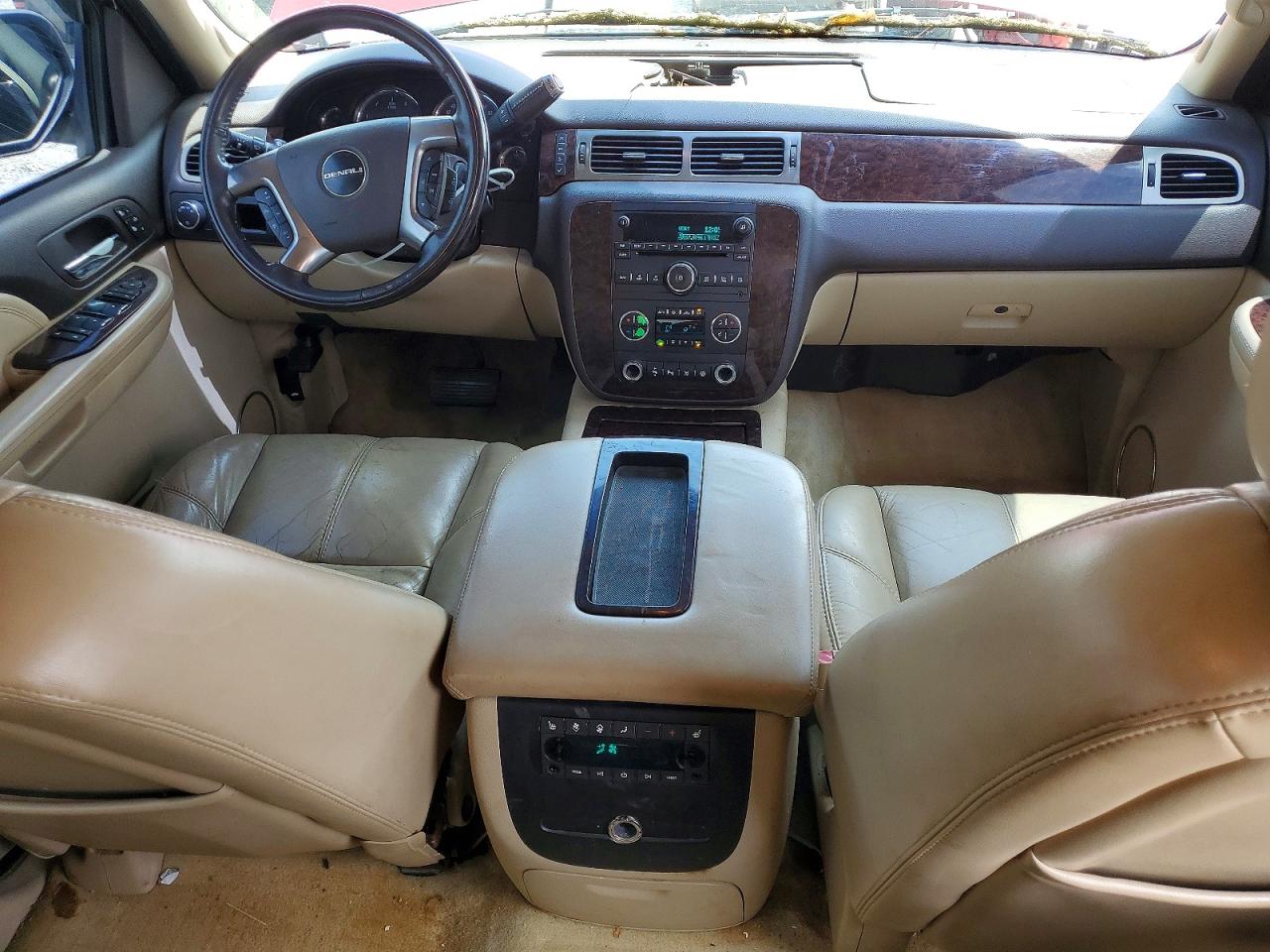 GMC Yukon Denali