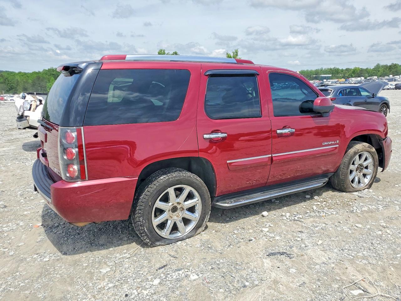 GMC Yukon Denali