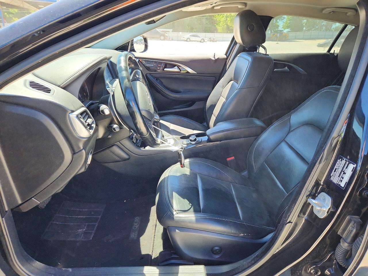 INFINITI Qx Base