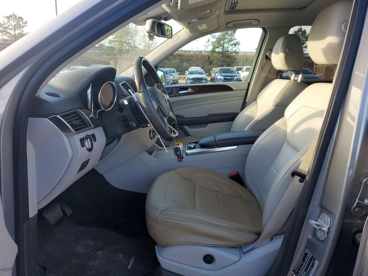 Mercedes-Benz M-Class 350 Bluetec