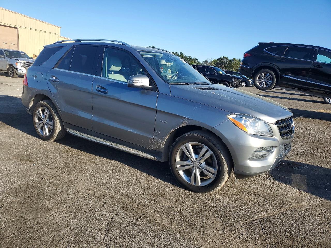 Mercedes-Benz M-Class 350 Bluetec