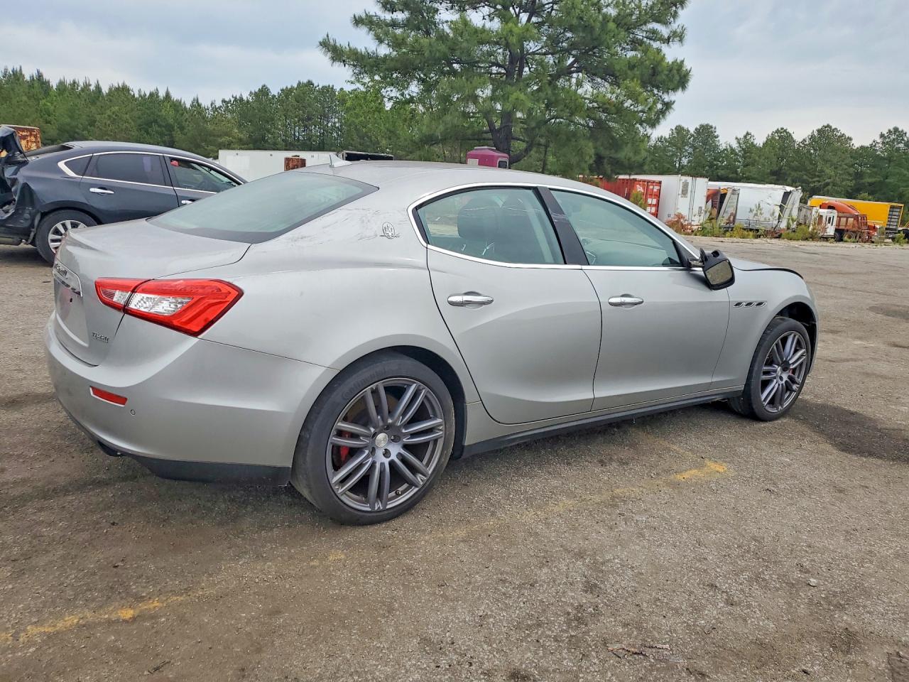 Maserati Ghibli S
