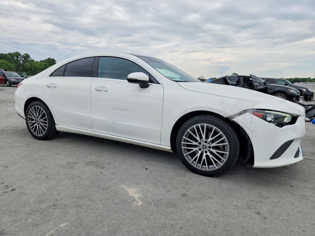 Mercedes-Benz Cla-class 250 4matic