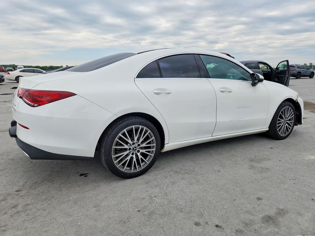 Mercedes-Benz Cla-class 250 4matic
