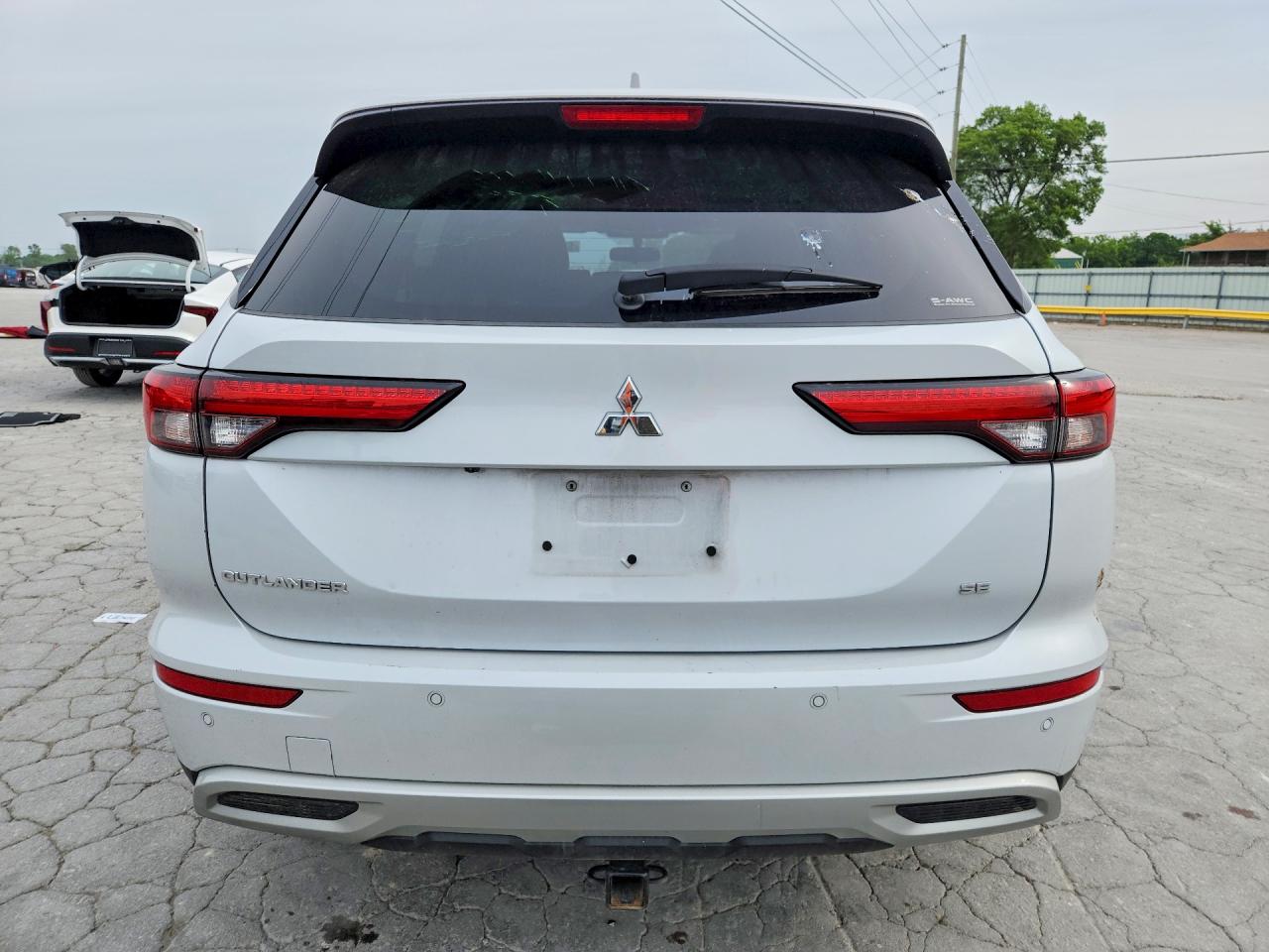 Mitsubishi Outlander Se