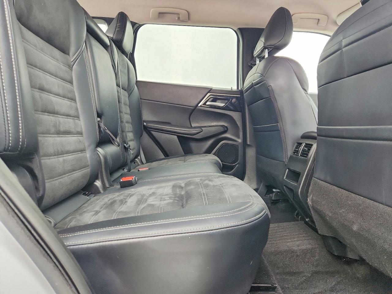 Mitsubishi Outlander Se