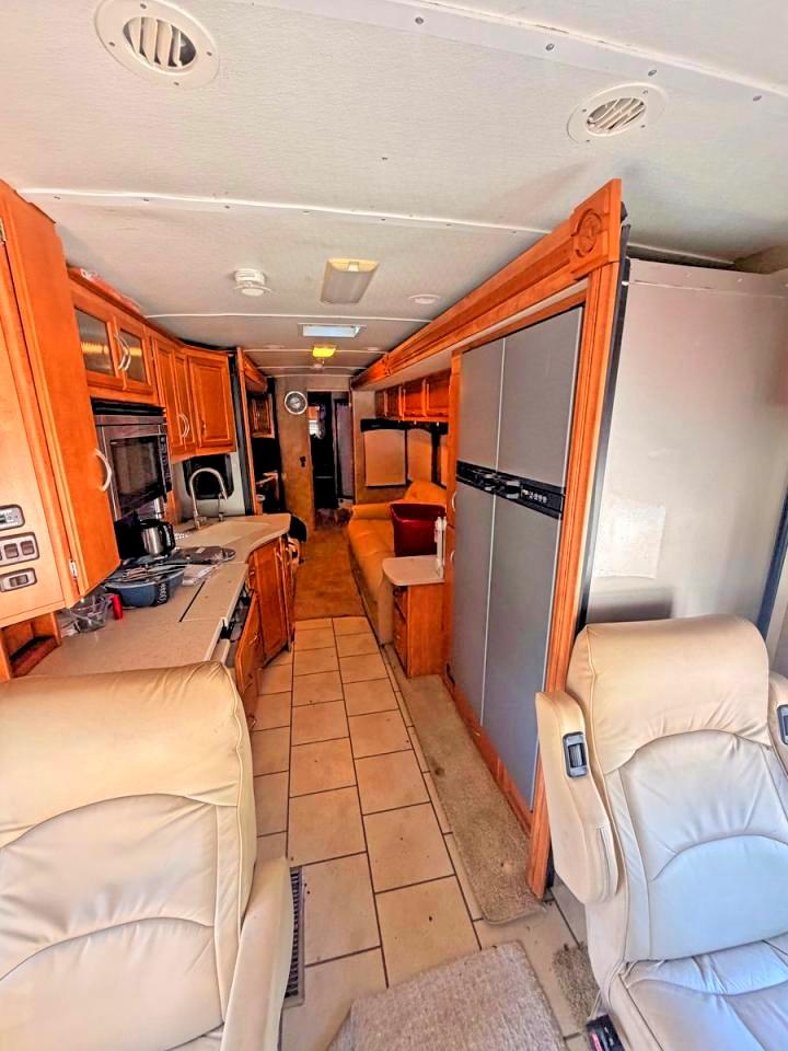 Freightliner Chassis X Line Motor Home
