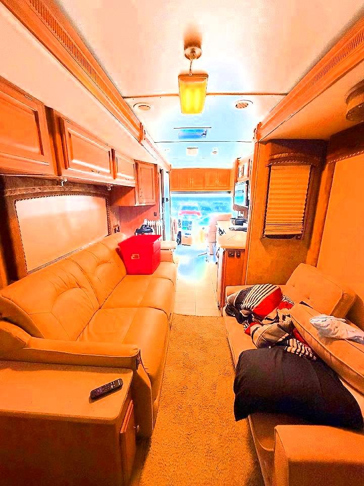 Freightliner Chassis X Line Motor Home