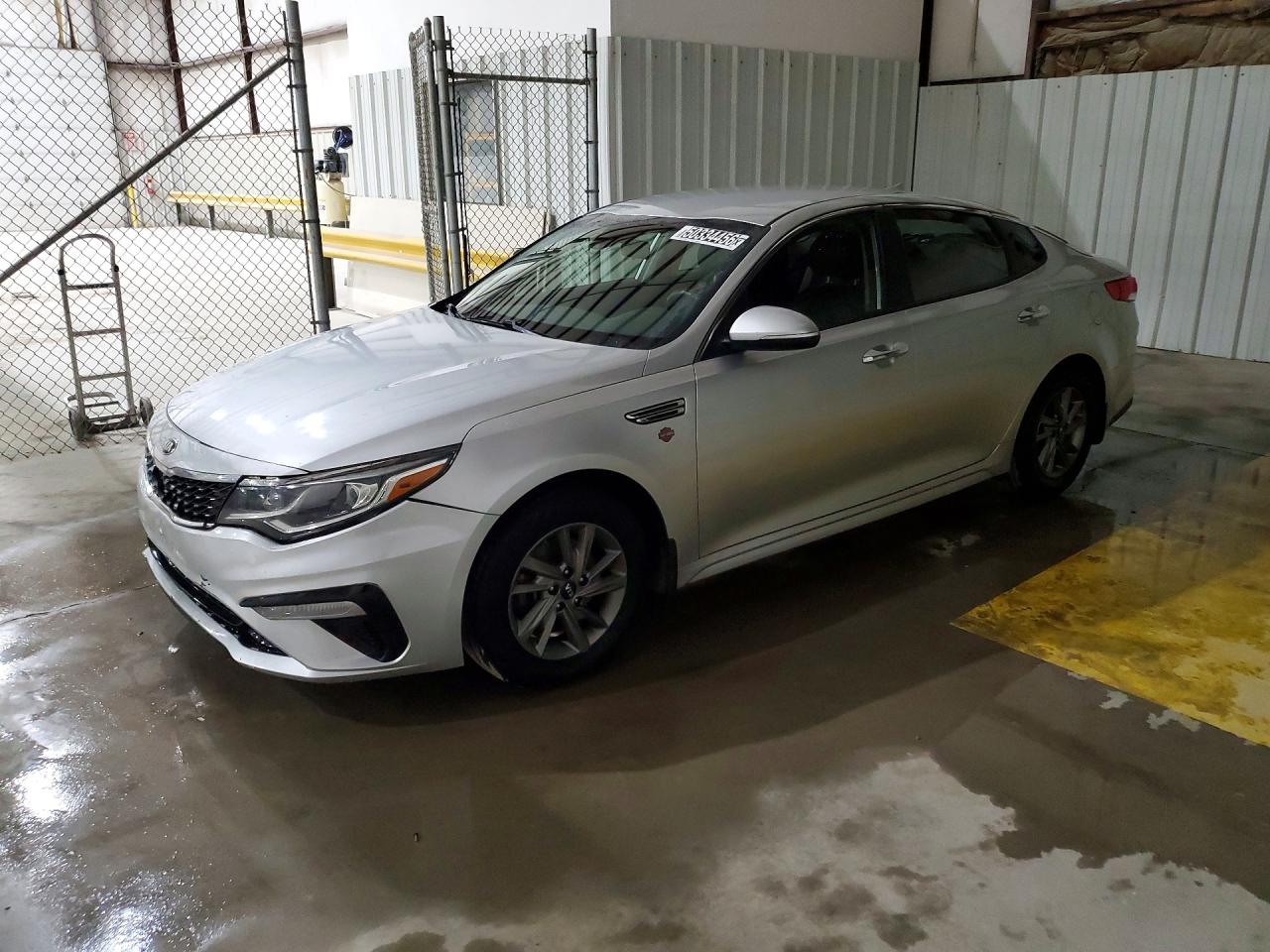 Salvage Kia Optima Image