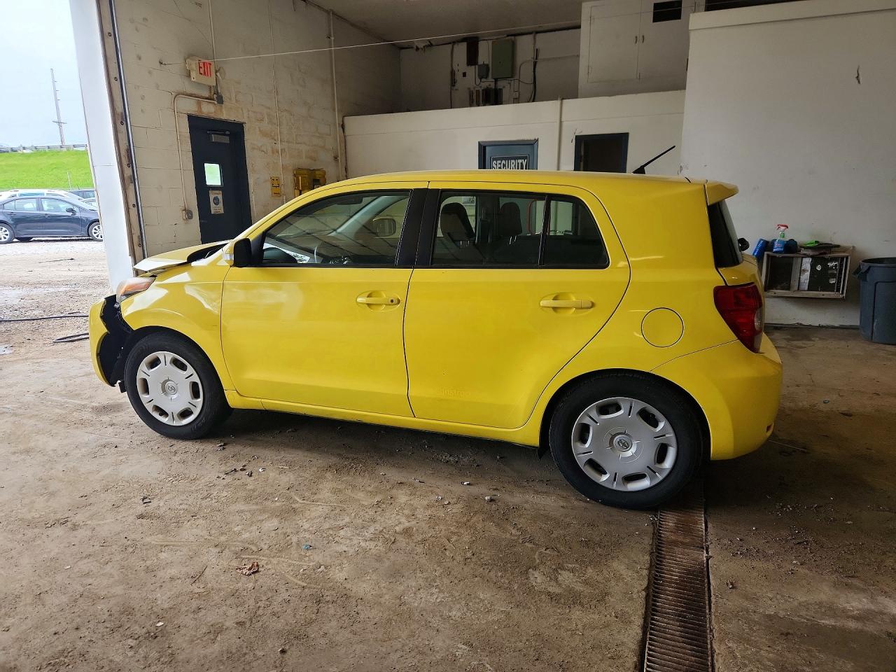 Scion xD Base