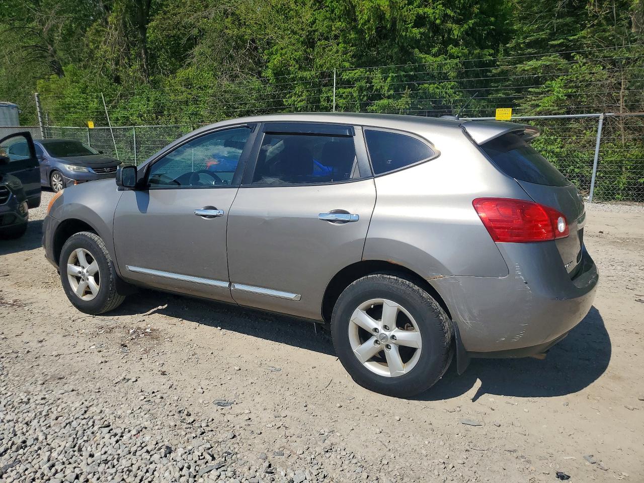 Nissan Rogue S