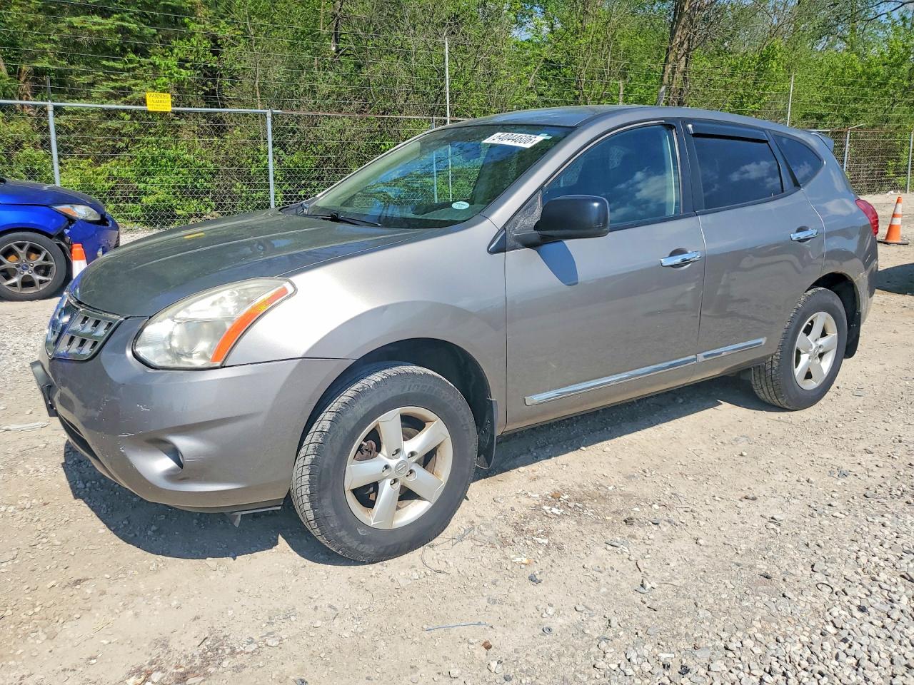 Salvage Nissan Rogue Image