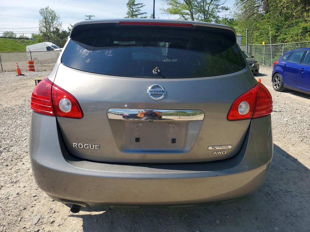 Nissan Rogue S