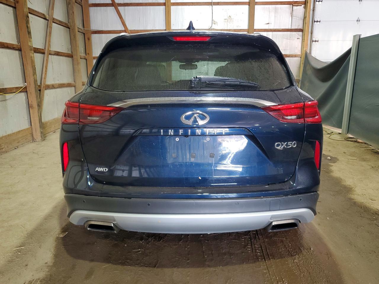 INFINITI Qx Luxe