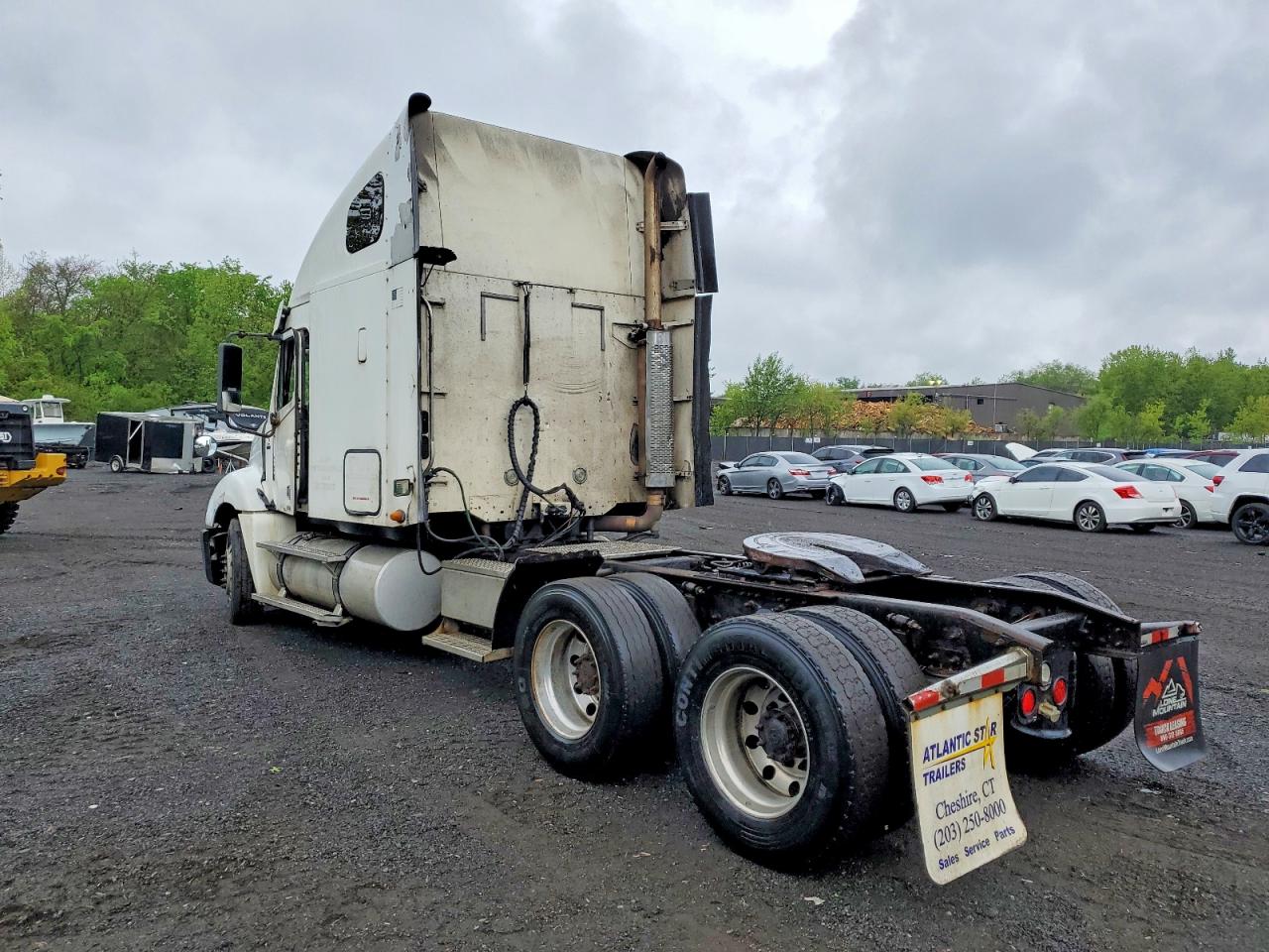 Freightliner Conventional Columbia