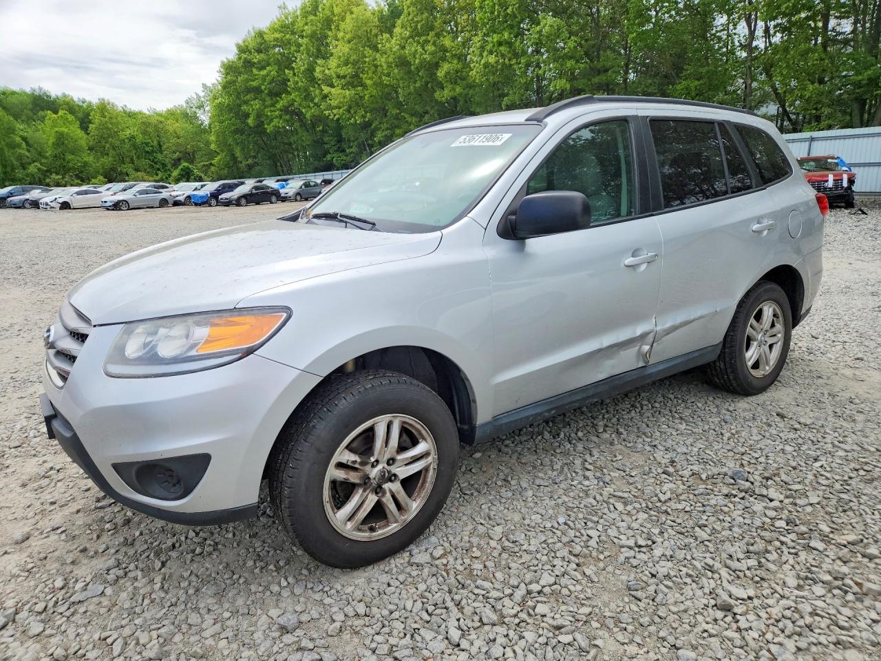 Salvage Hyundai SANTA FE Image