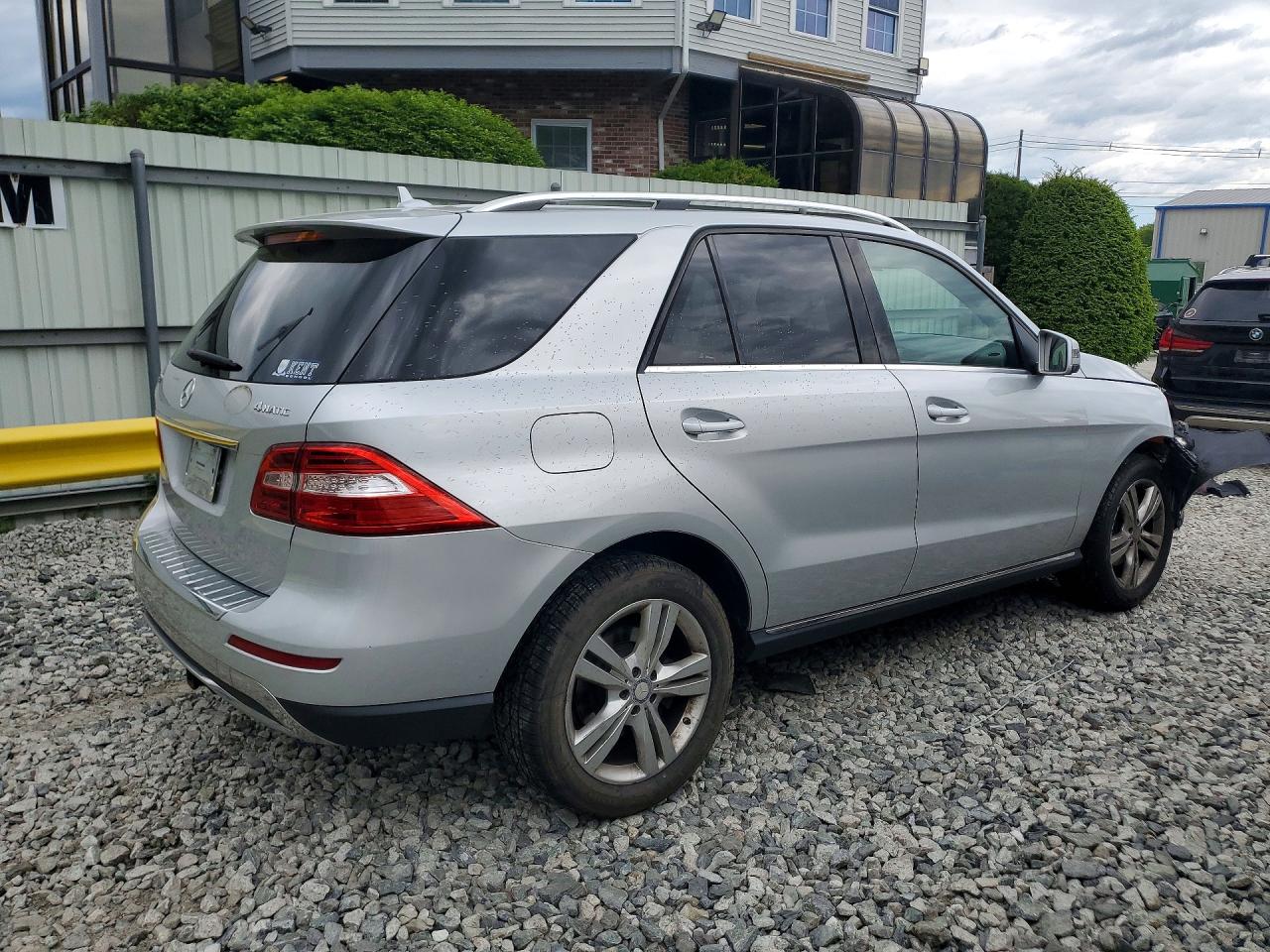 Mercedes-Benz M-Class 350 4matic