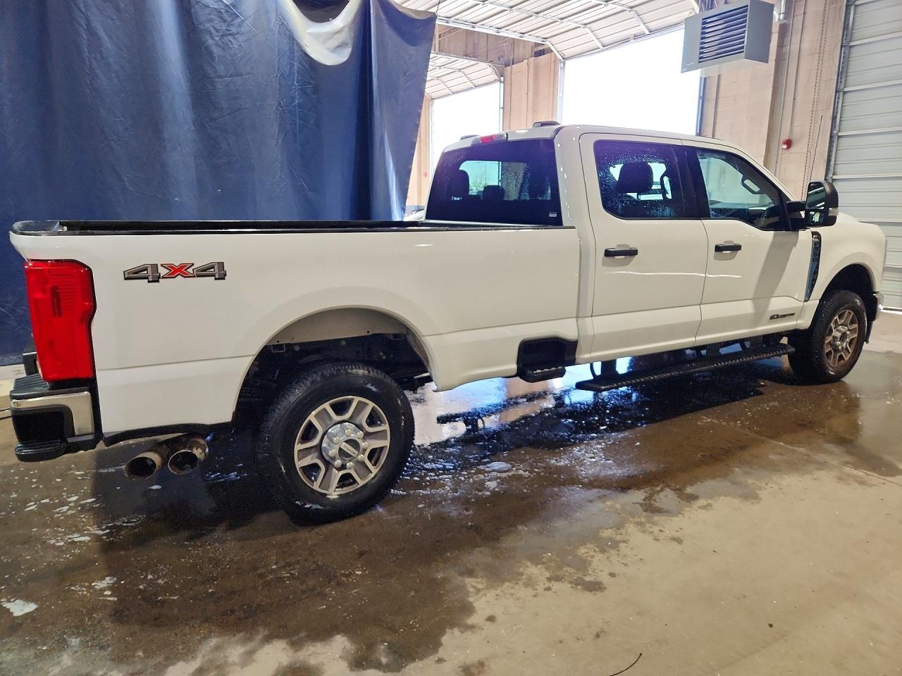 Ford F-350 Super Duty