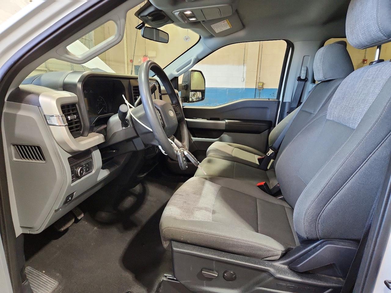 Ford F-350 Super Duty