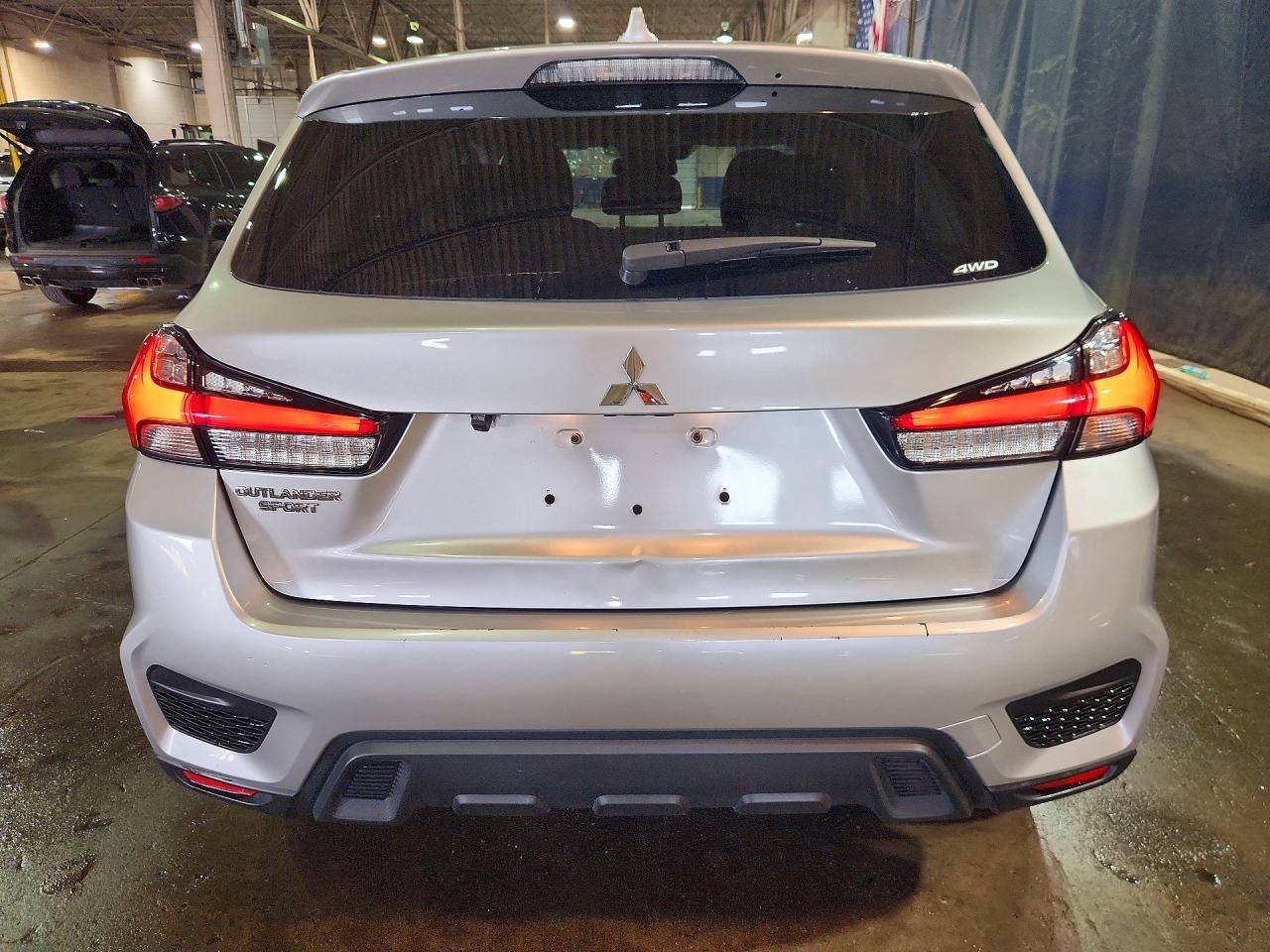 Mitsubishi Outlander S