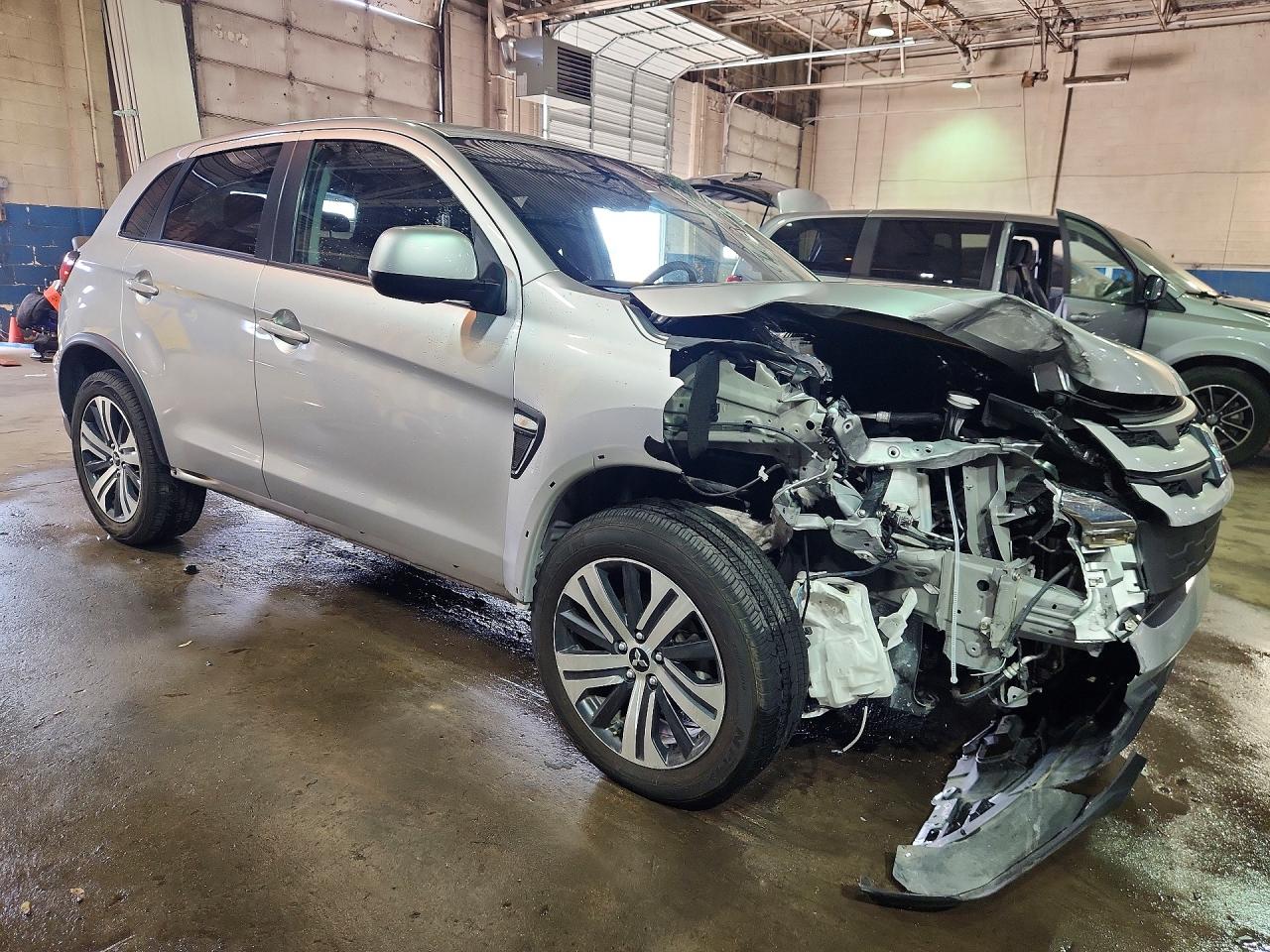 Mitsubishi Outlander S