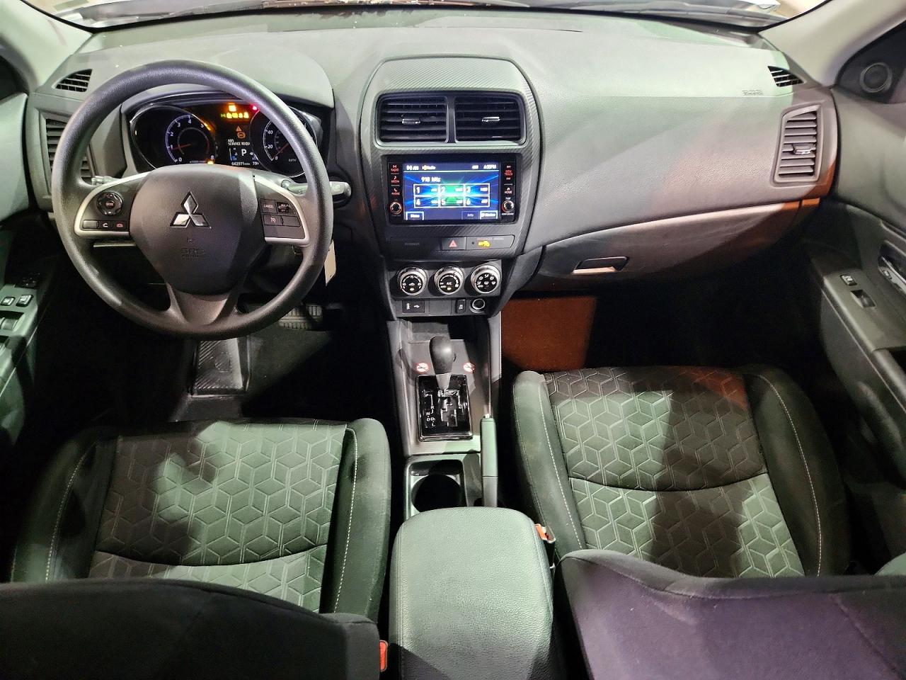Mitsubishi Outlander S