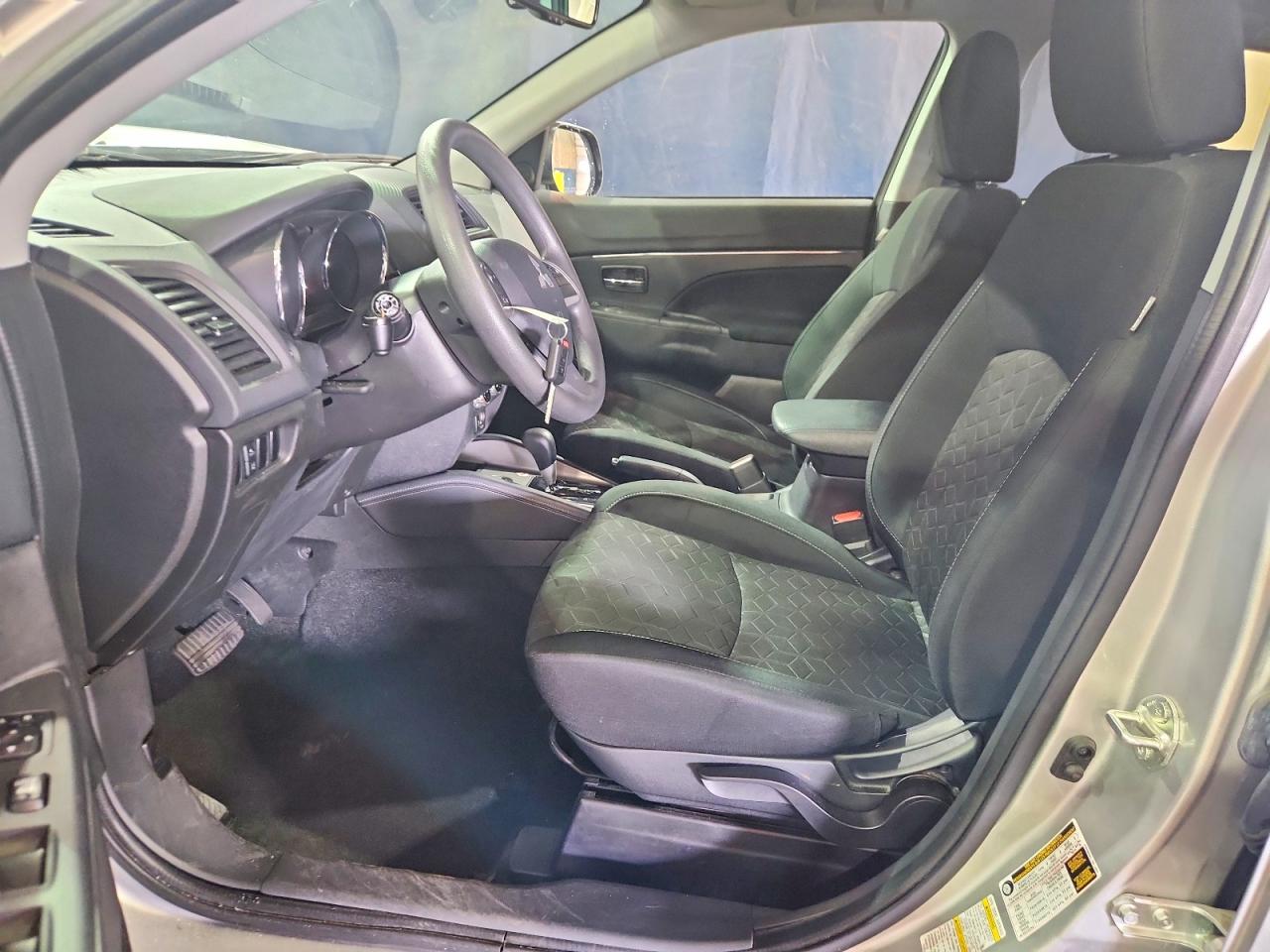 Mitsubishi Outlander S