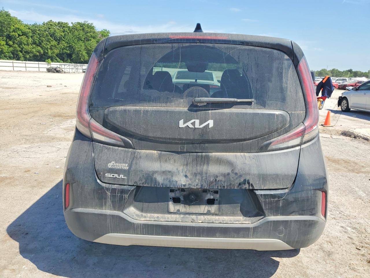 Kia Soul Lx