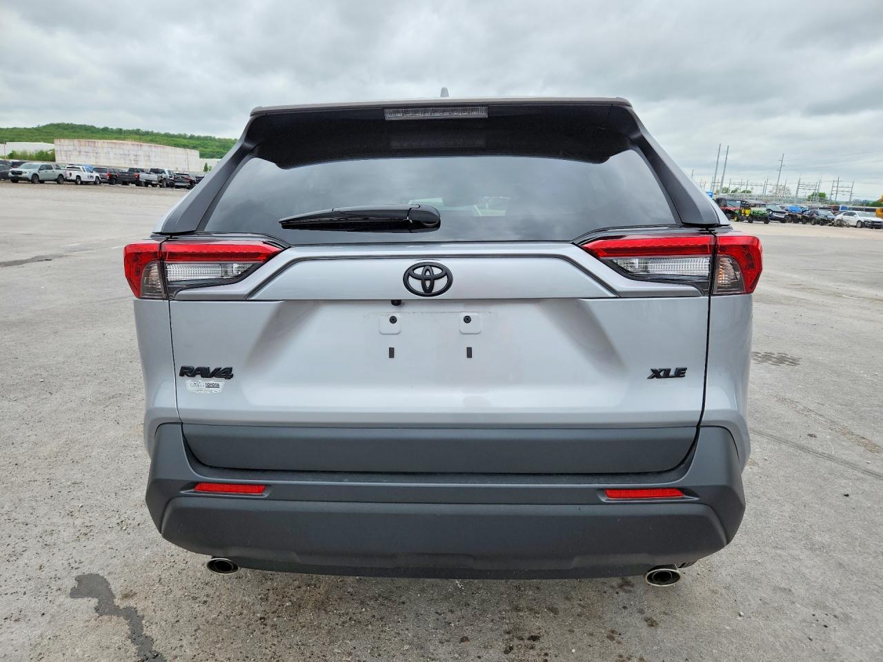 Toyota RAV4 Xle Premium