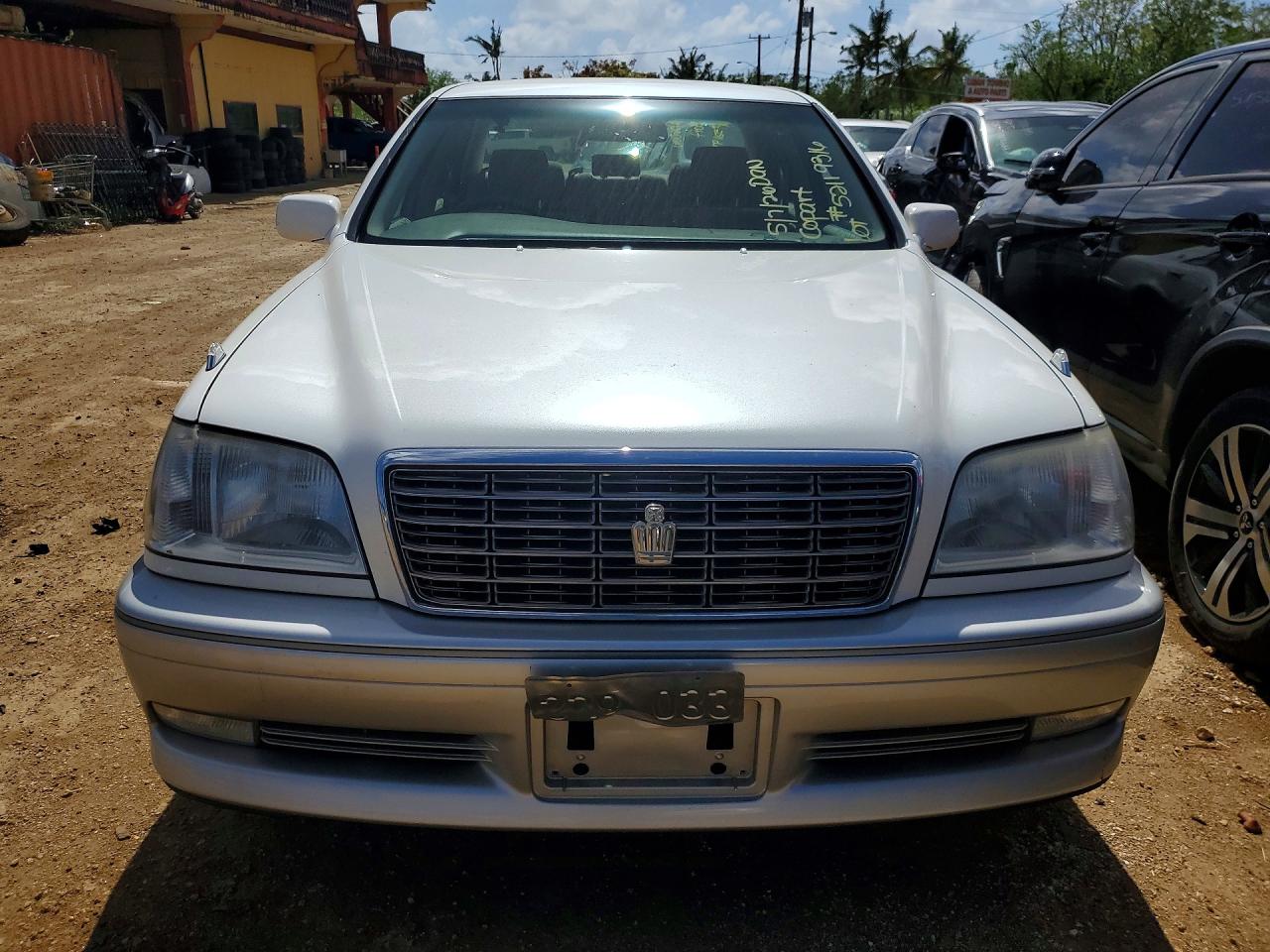 Toyota Crown Roya
