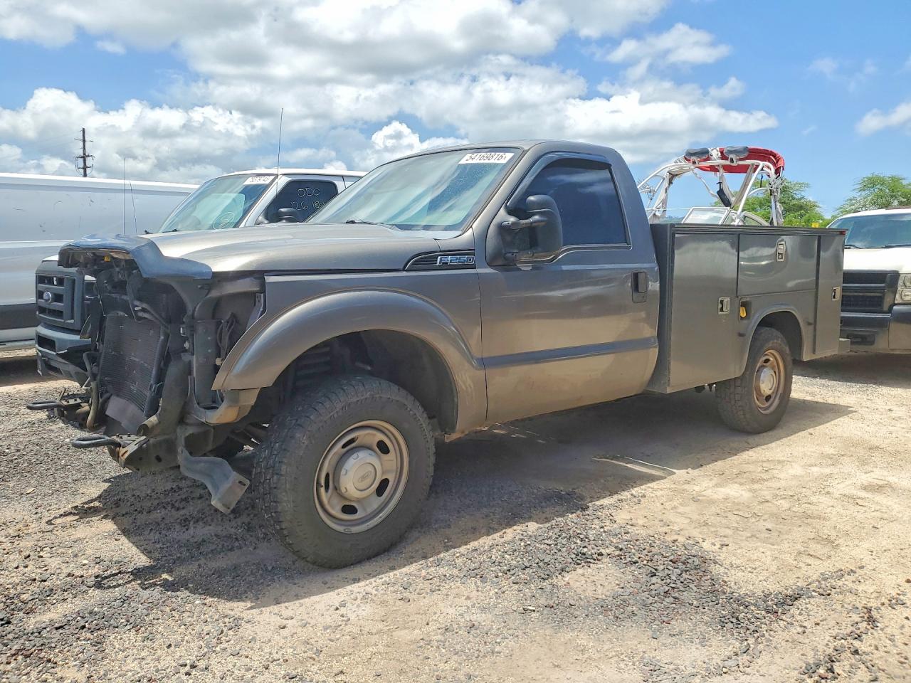 Salvage Ford F-250 Image