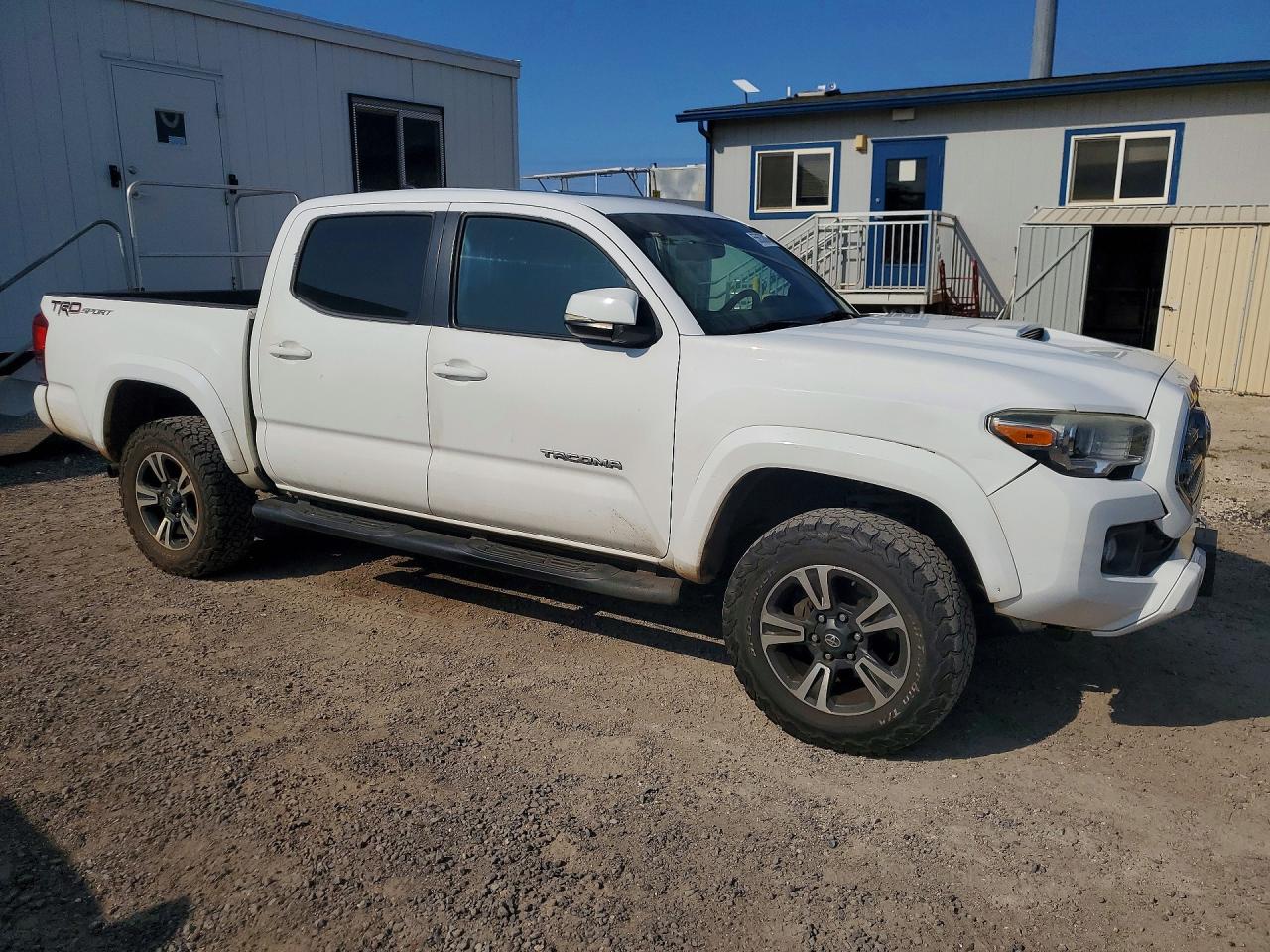 Toyota Tacoma Sr5 V6